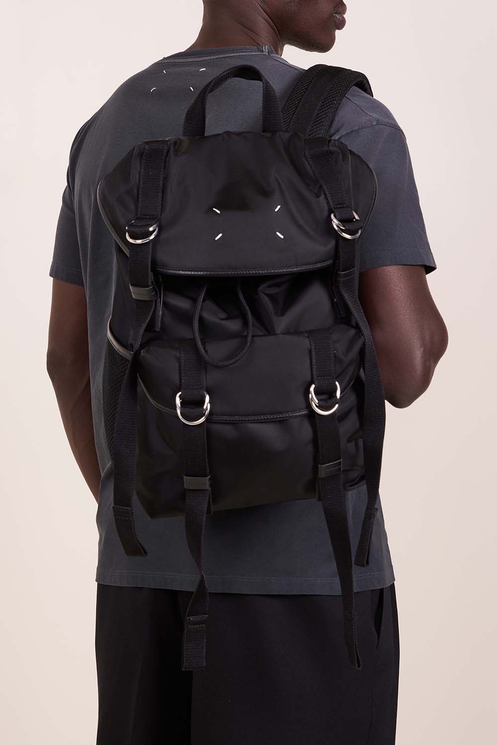 תיק גב הייטק מדיום